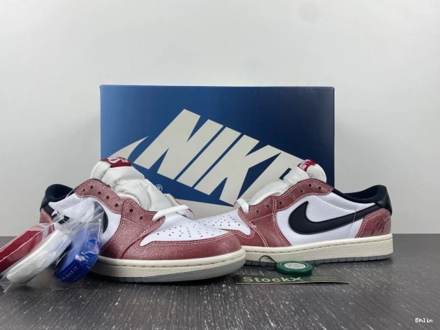 Bmlin LOW X AIR TROPHY FN0432-017 BLACK' ROOM 1 'RED JORDAN OG 0819